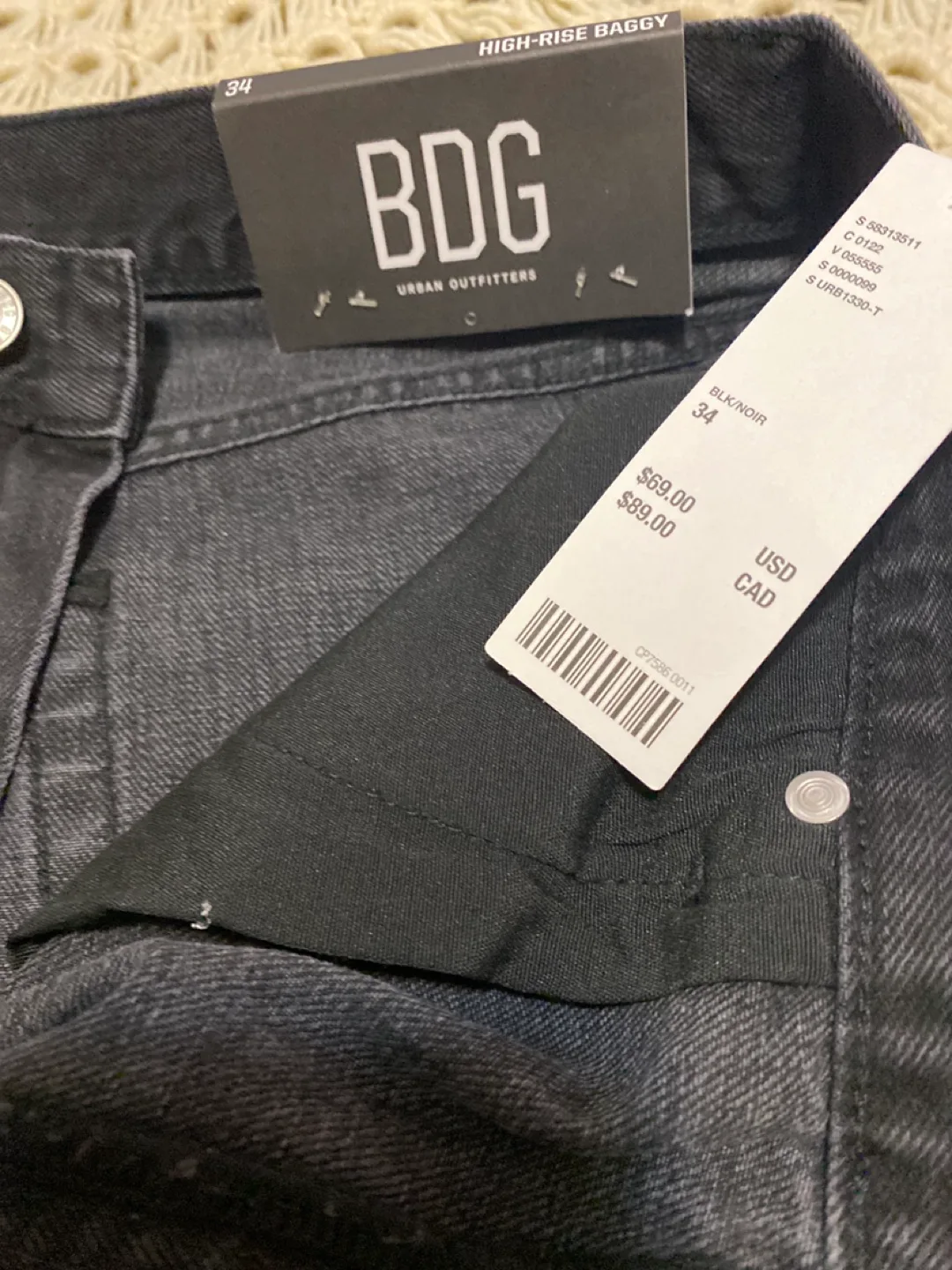 Brand new with tags! Urban Outfitters High-Rise Baggy Jeans image indicator(2)