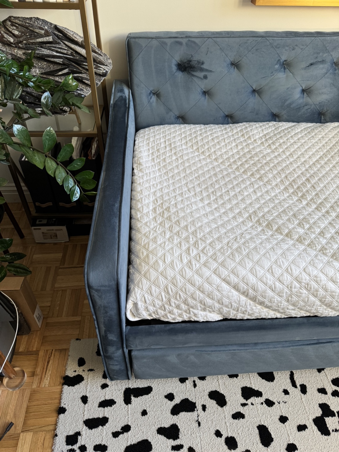 Velvet Tufted Daybed with Trundle - photo 3