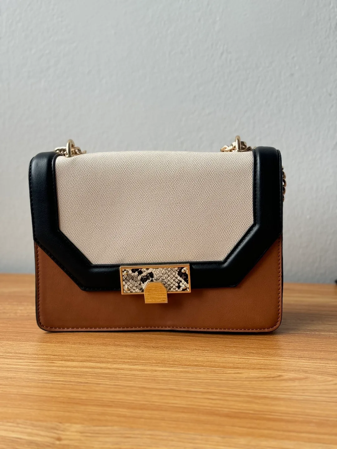 Call It Spring Chain Bag image indicator(2)