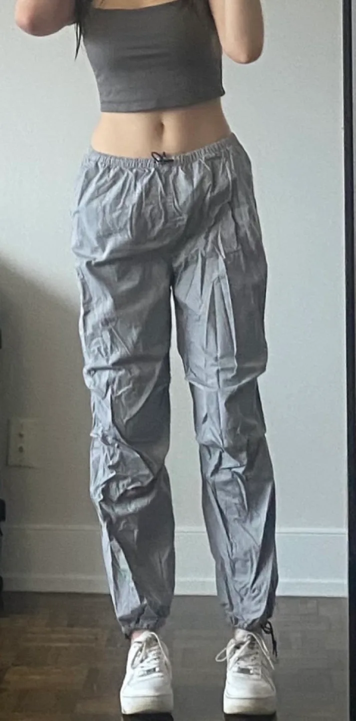 Grey Cargo Pants image indicator(3)