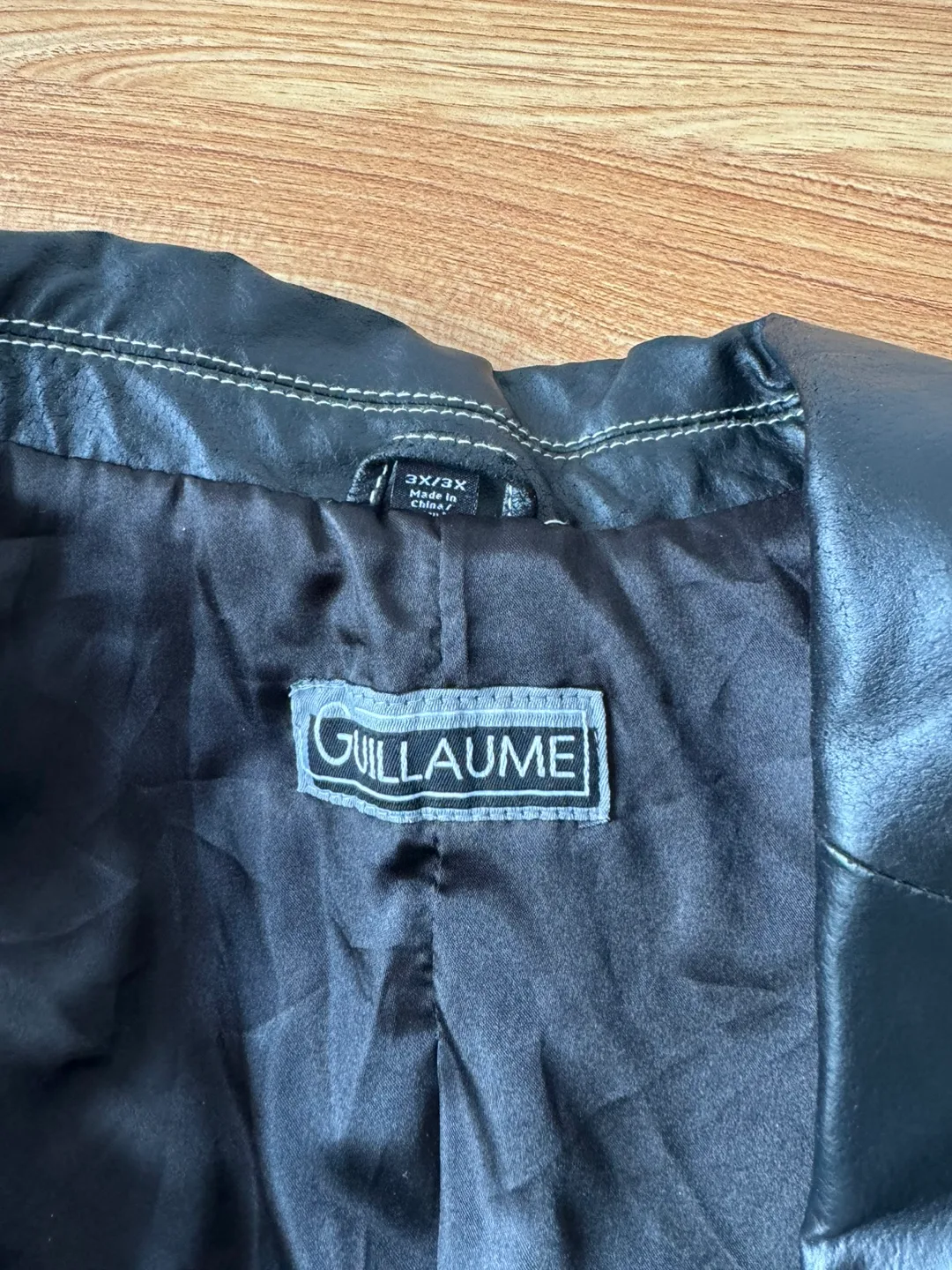 Black Leather Jacket image indicator(4)