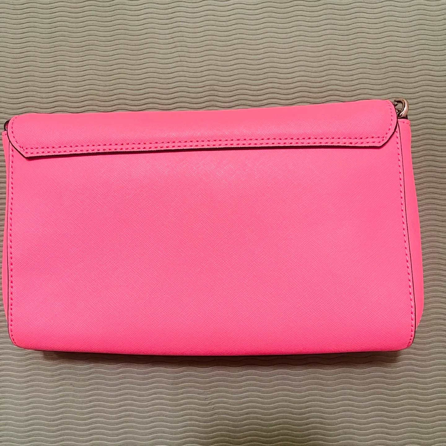 Kate Spade Bag image indicator(3)