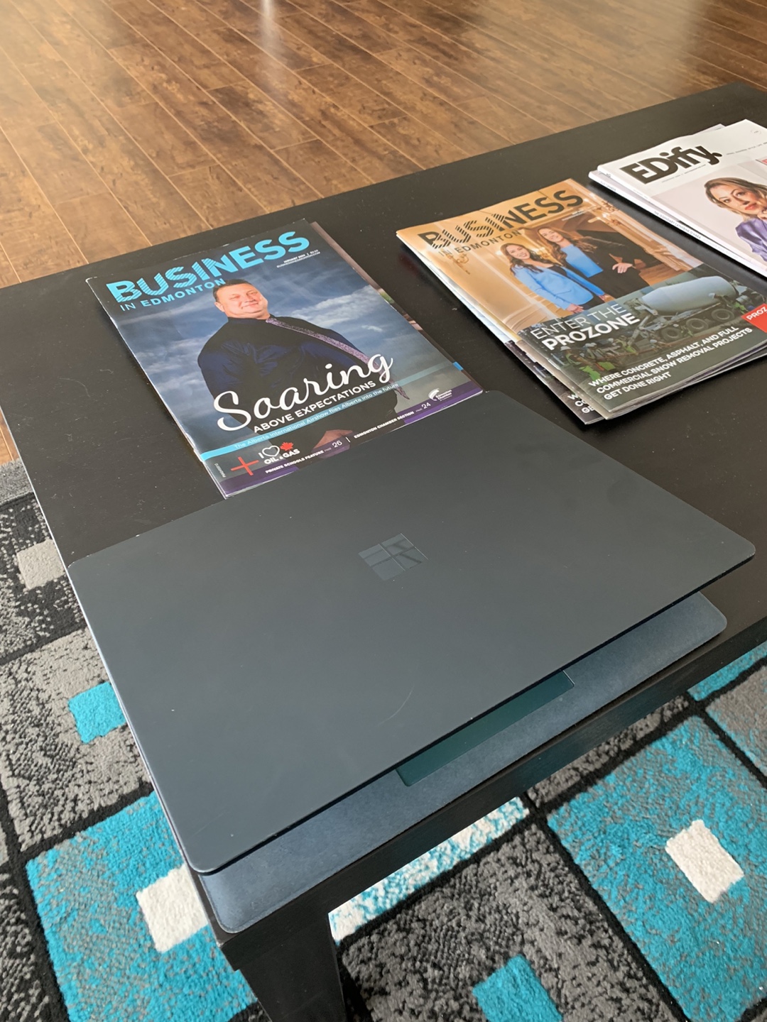 Microsoft Surface Laptop 2 Touch Screen - photo 2