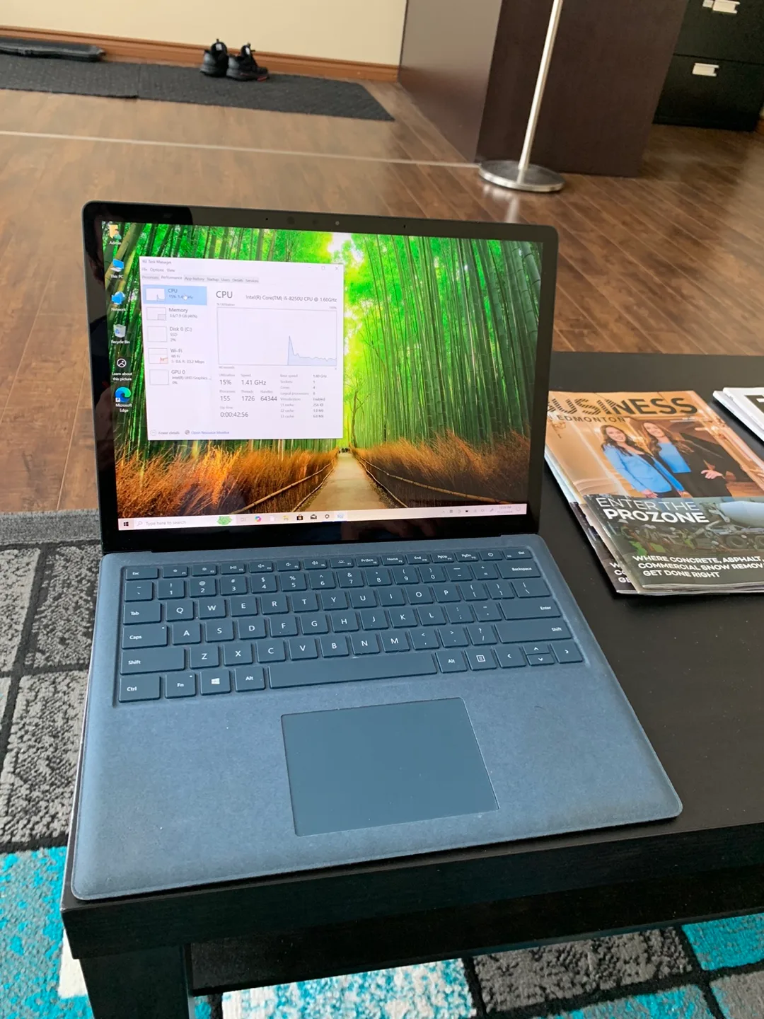 Microsoft Surface Laptop 2 Touch Screen thumbnail