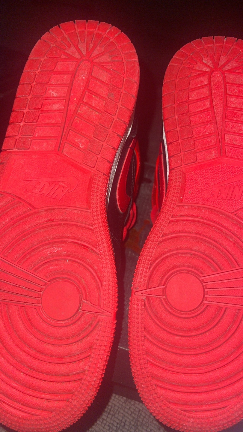 Air Jordan 1 Mid GS Black/Fire Red - photo 4