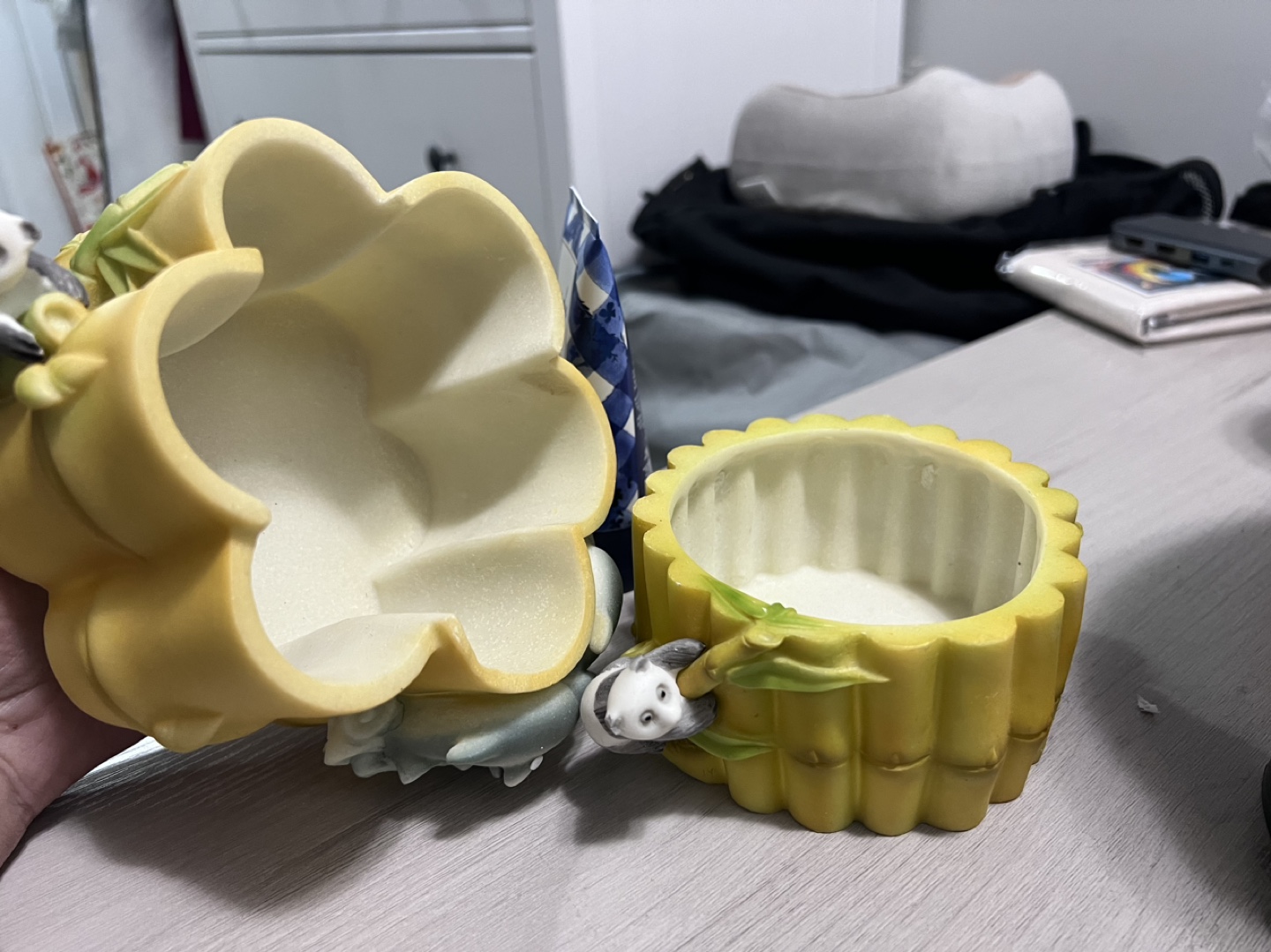 Panda Bamboo / Dolphin Ceramic Pots - photo 2