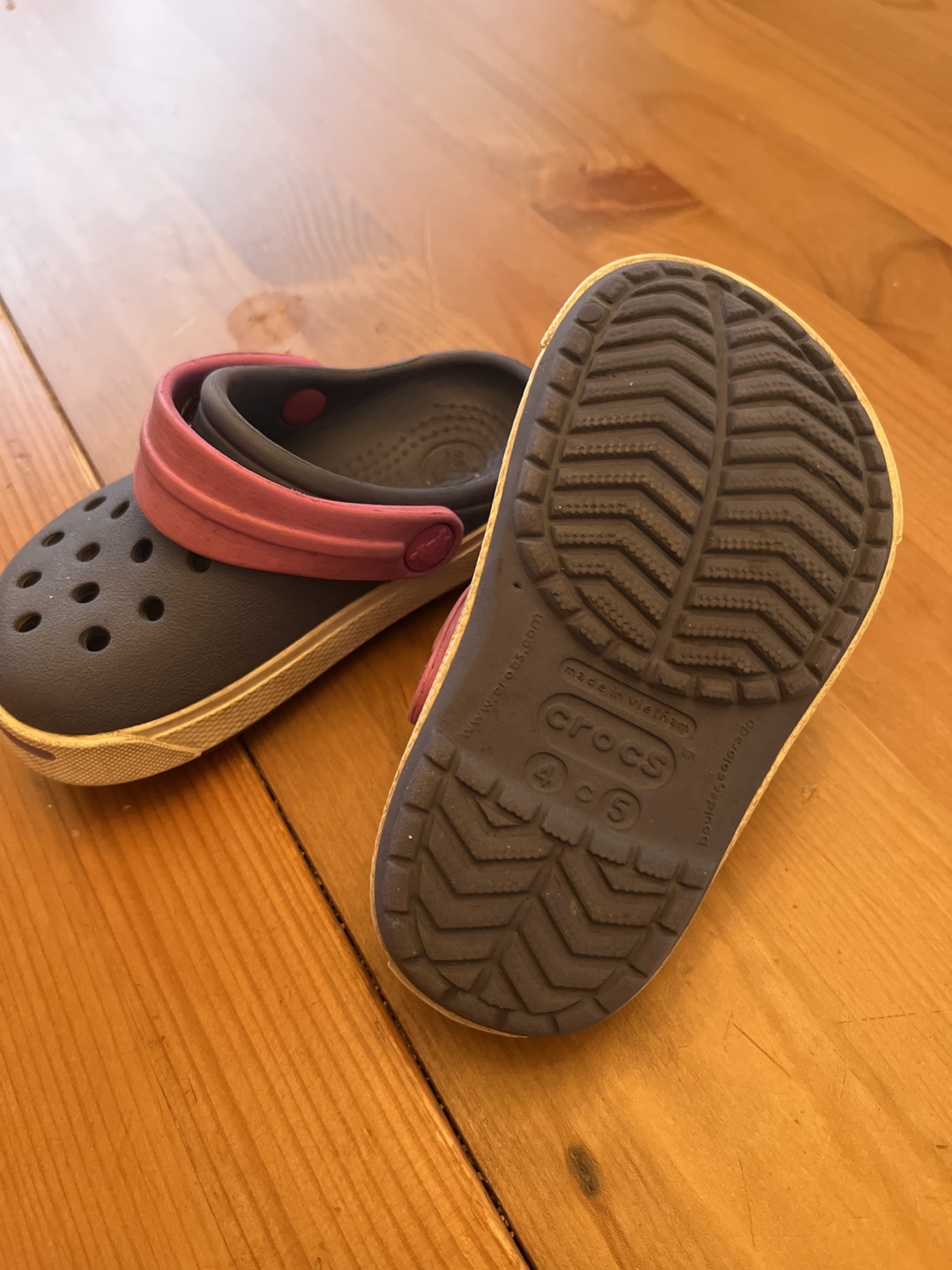Tots Crocs Clog Size 4/5