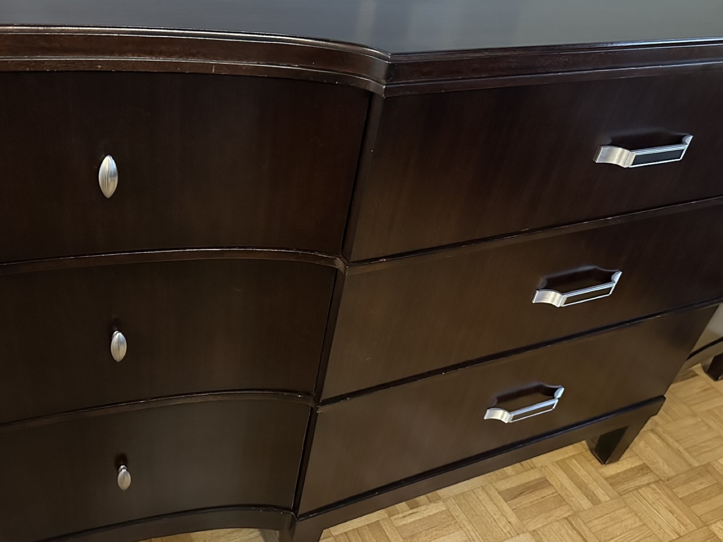 High-Quality Wooden Chest of Drawers/Dresser - photo 4