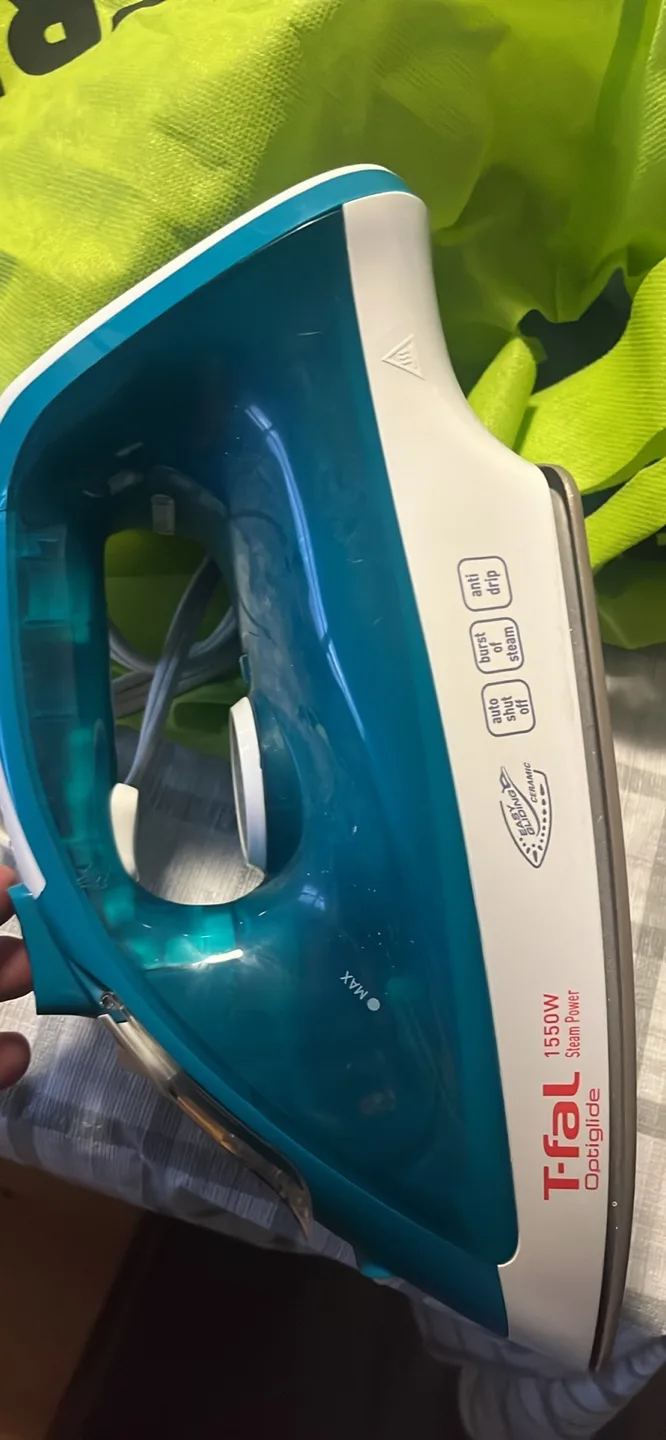 T-Fal  Steam Iron thumbnail