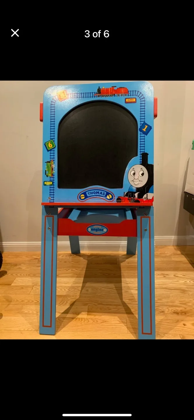 Thomas & Friends Double-Sided Easel image indicator(2)