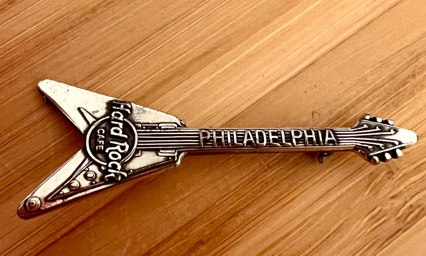 Grad gift Hard Rock Philadelphia Guitar Pin NIB Collector image indicator(4)