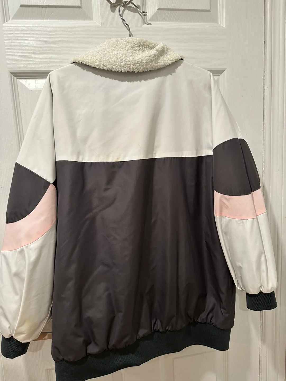 MM Collection Colour Block Jacket image indicator(3)