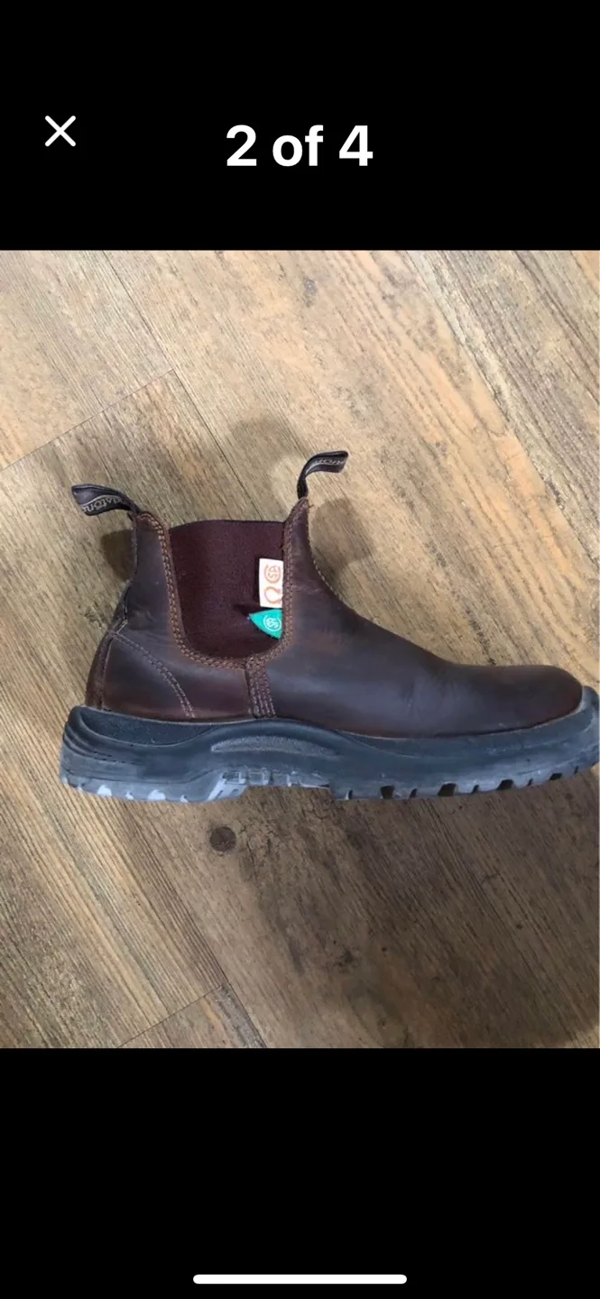 Steel-toe Blundstones image indicator(2)