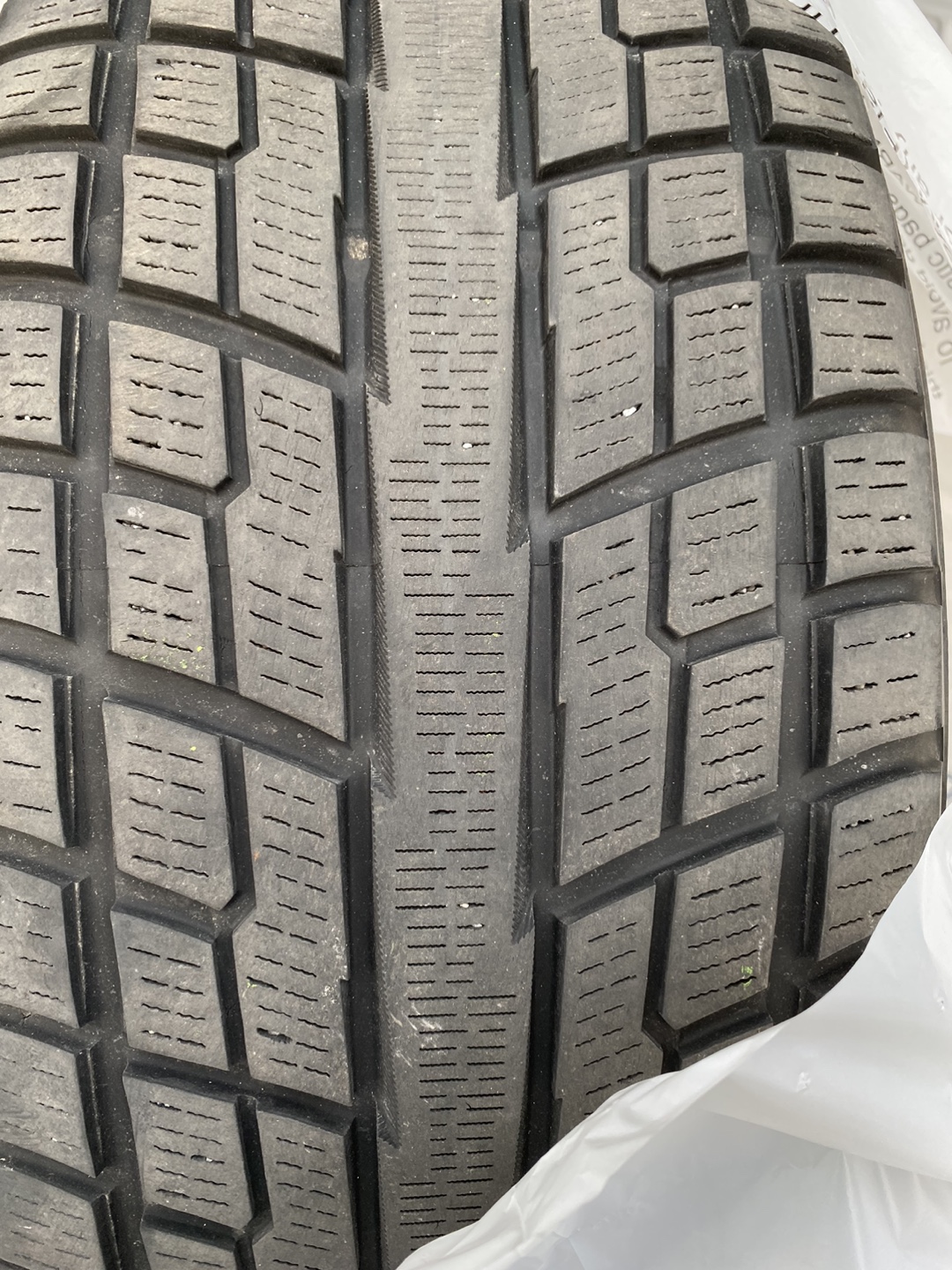 Yokohama IceGuard IG51 Winter Tire set