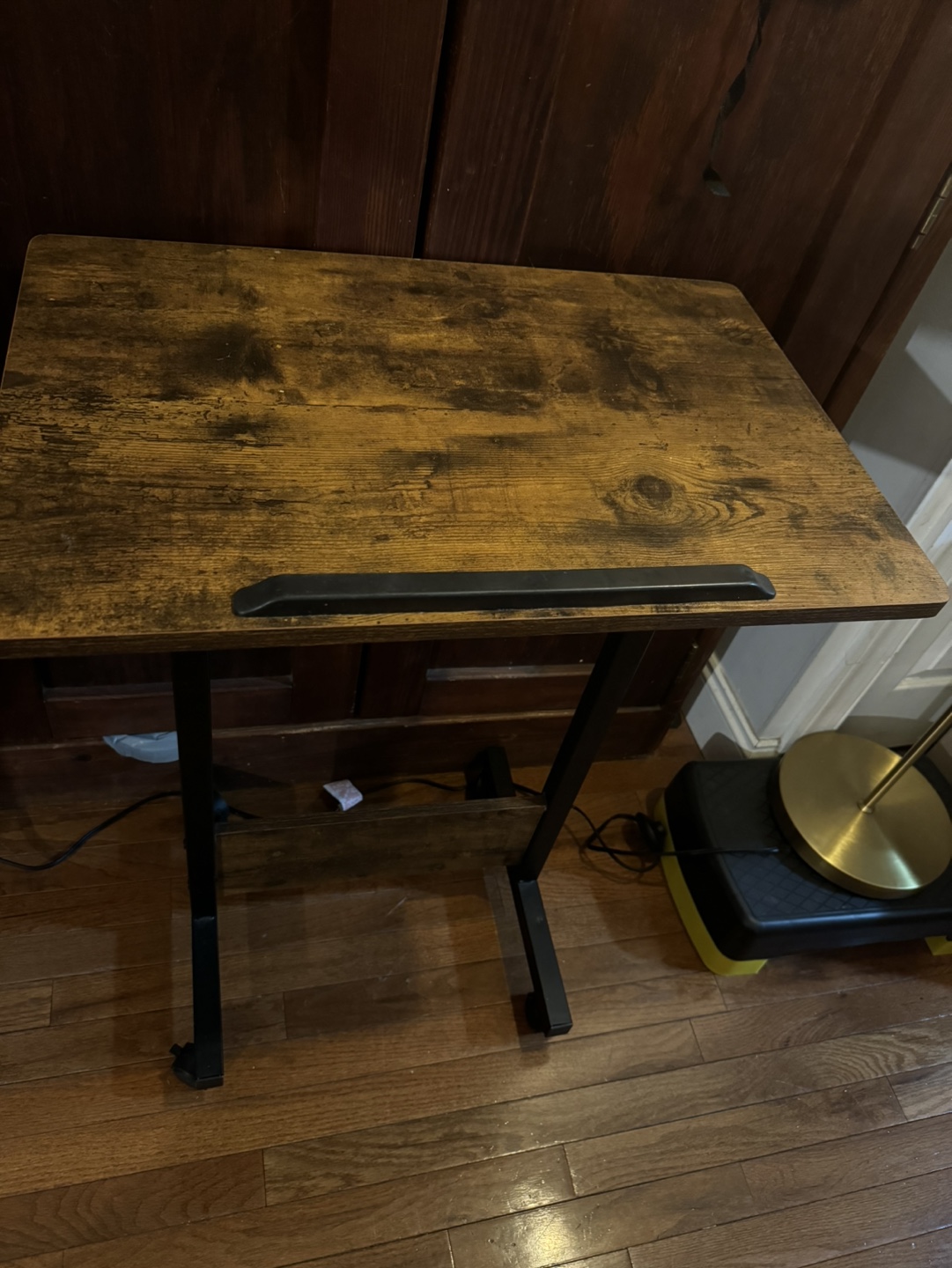 Standing Desk with wheels - photo 3