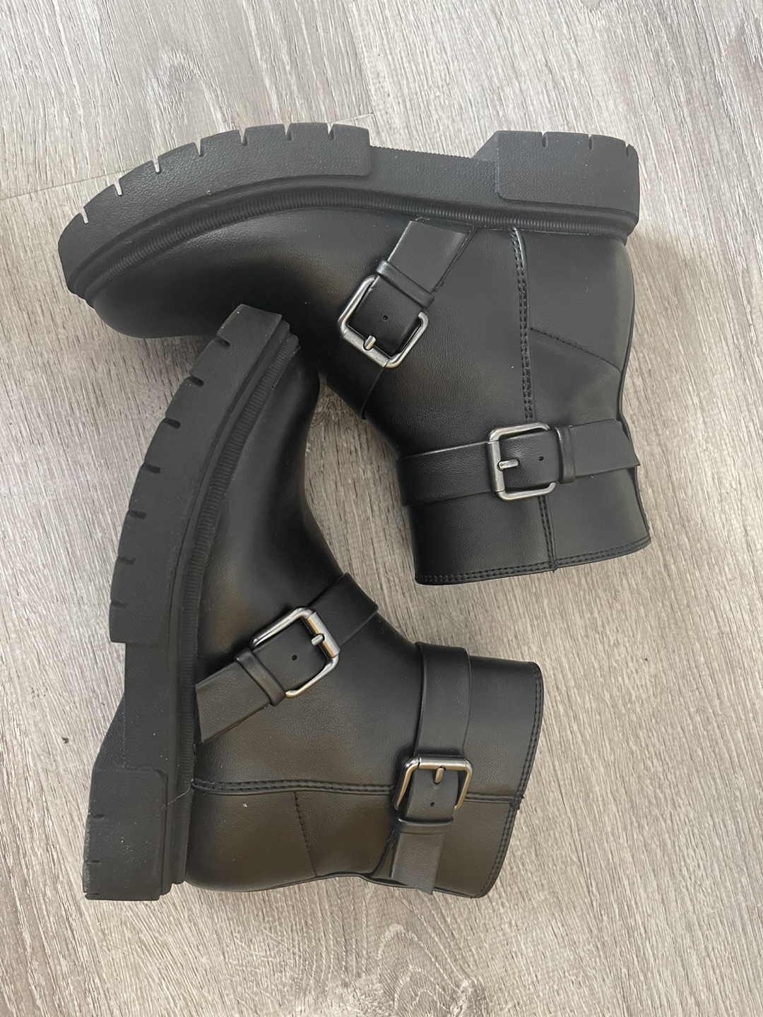 Art Class Black Buckle Boots