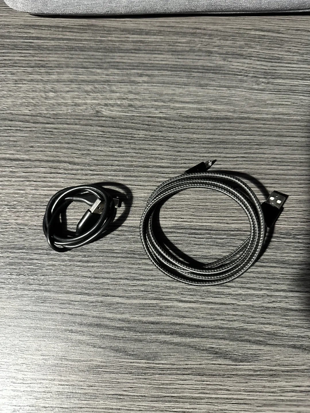 Anker PowerCore Slim 10000 Portable Charger image indicator(3)