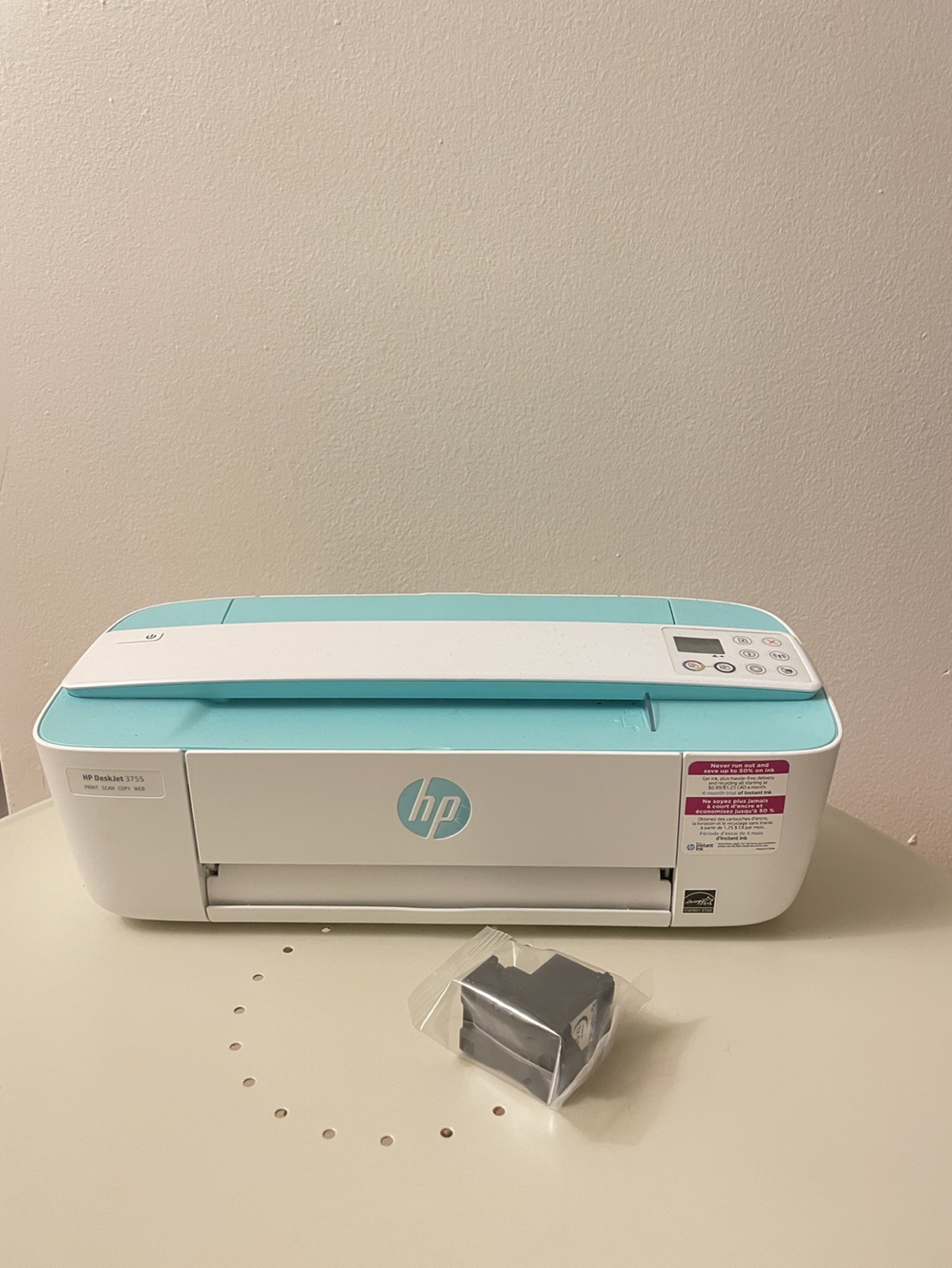 HP DeskJet 3755 Wireless All-in-One Printer & Scanner - photo 2