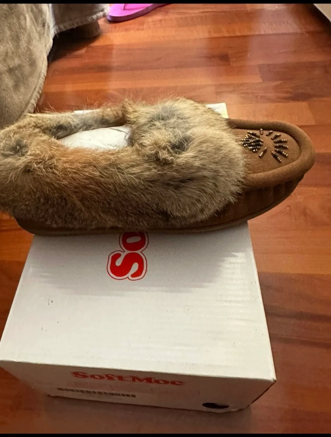 SoftMoc Women's Brown Fur Moccasins Size 7 image indicator(2)