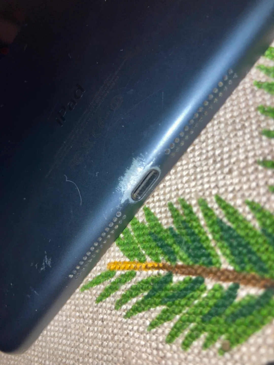 iPad Mini 2 (Wi-Fi) 16GB - Space Grey image indicator(3)