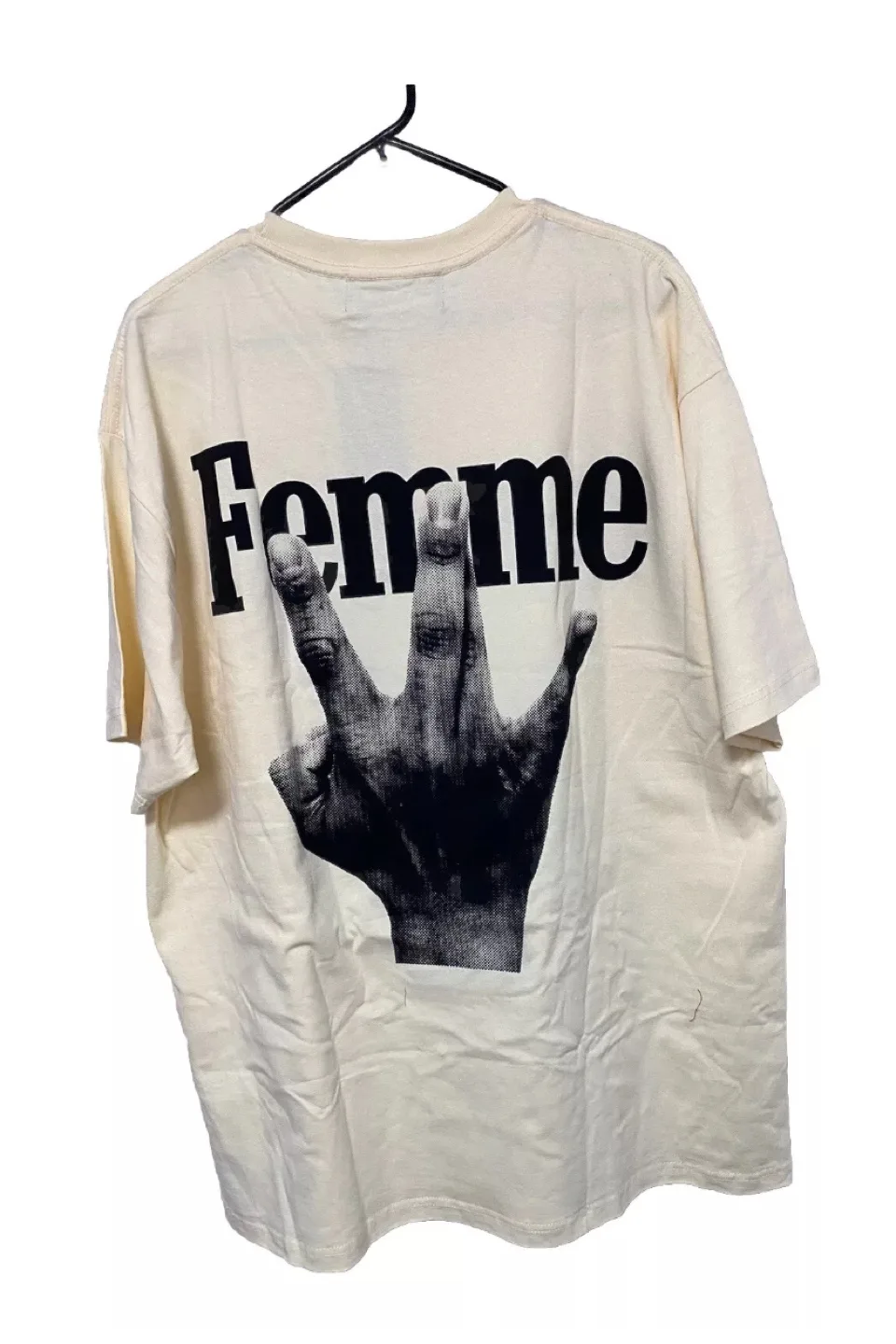Homme Femme Twisted Fingers Tee Sz: 2XL image indicator(2)