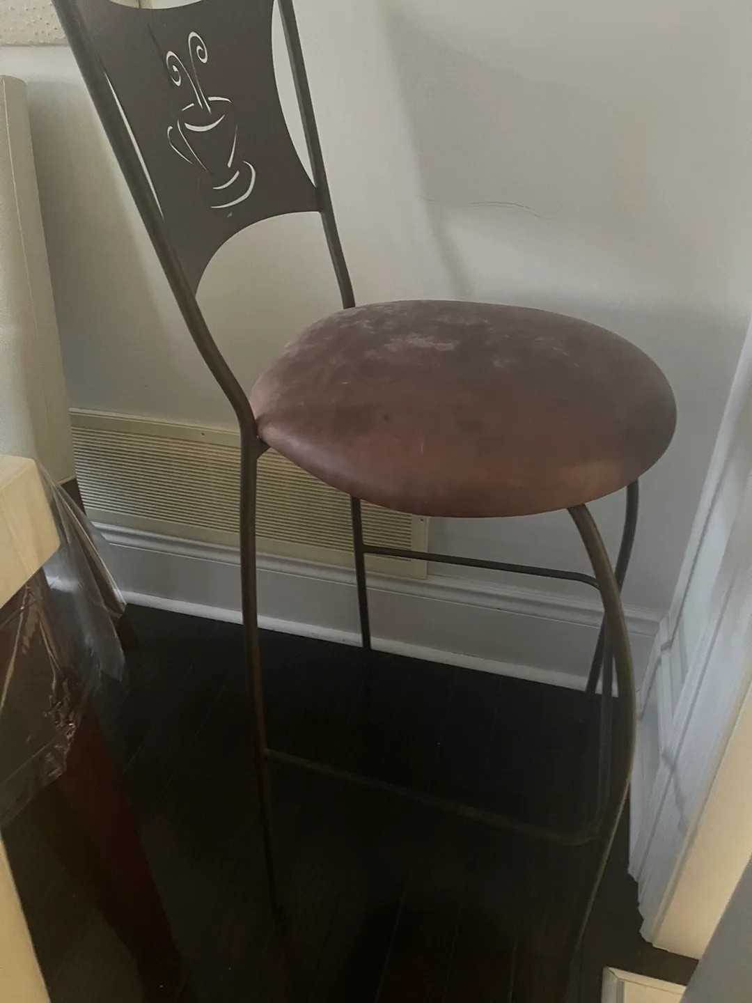 Metal Bar Stool with Cup Design image indicator(3)