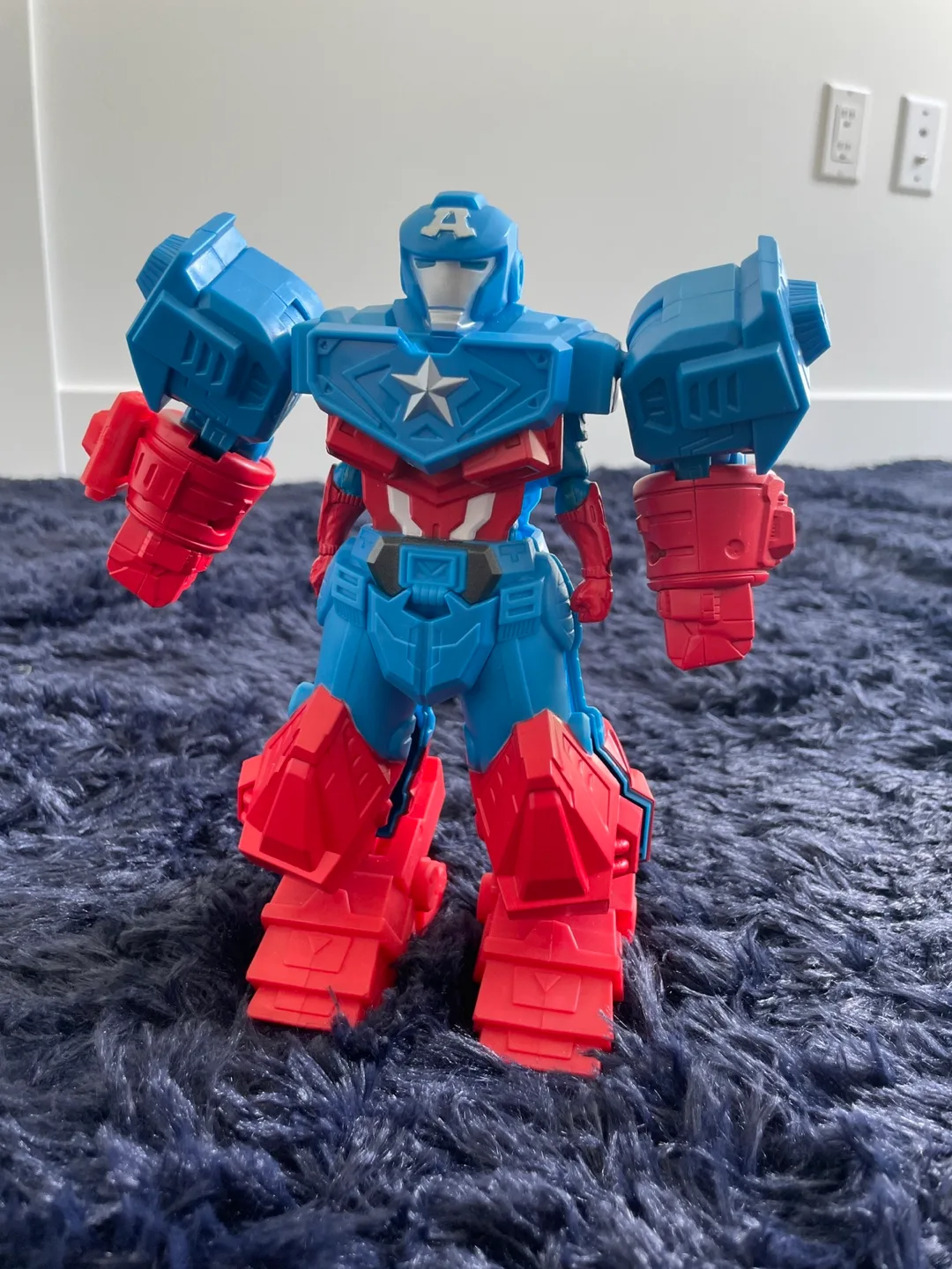 Marvel Captain America  Figure image indicator(4)