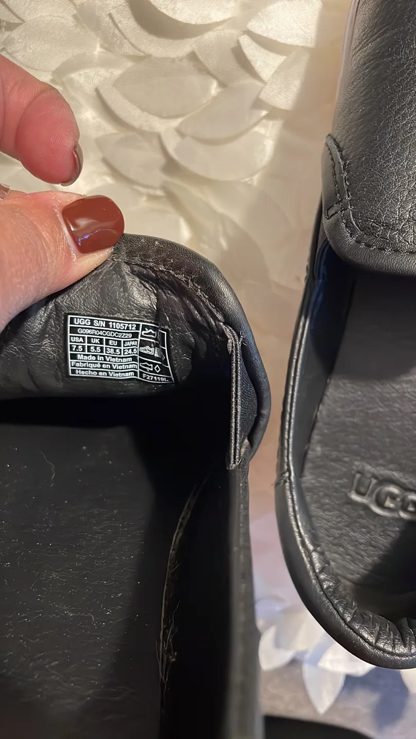 UGG Black Leather Slip On Sneakers image indicator(3)