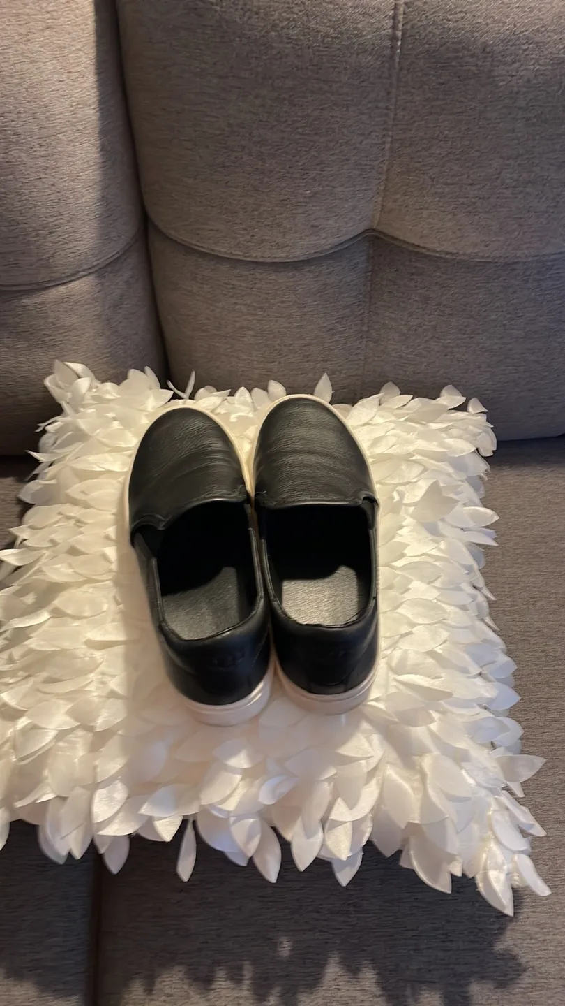 UGG Black Leather Slip On Sneakers image indicator(5)