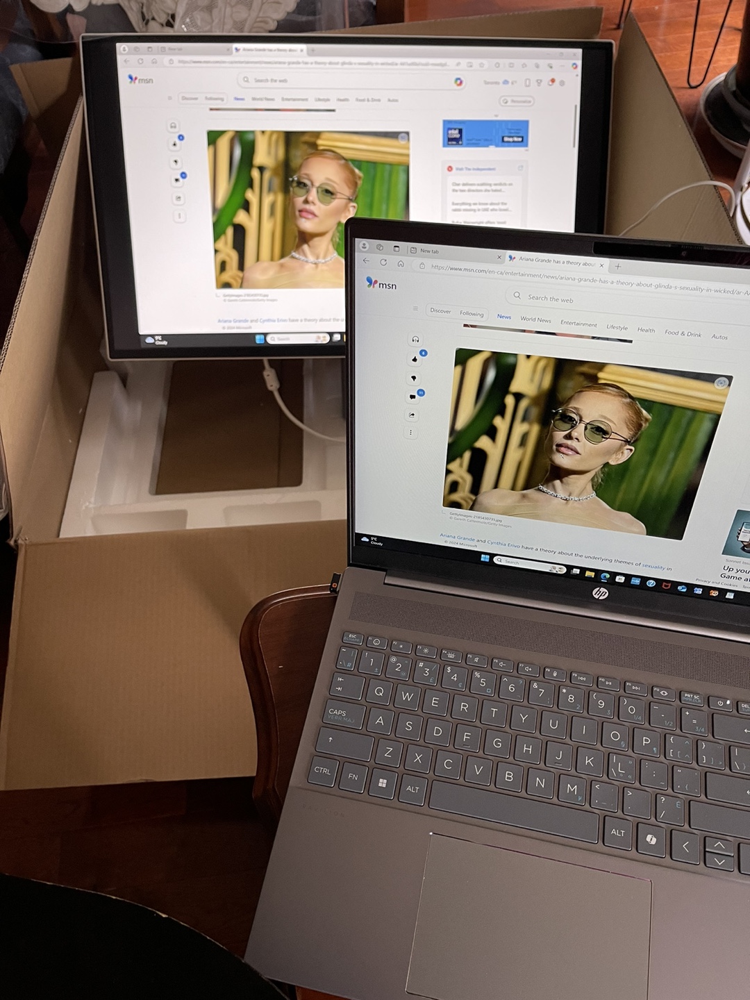 LG Monitor 32 inch - photo 3