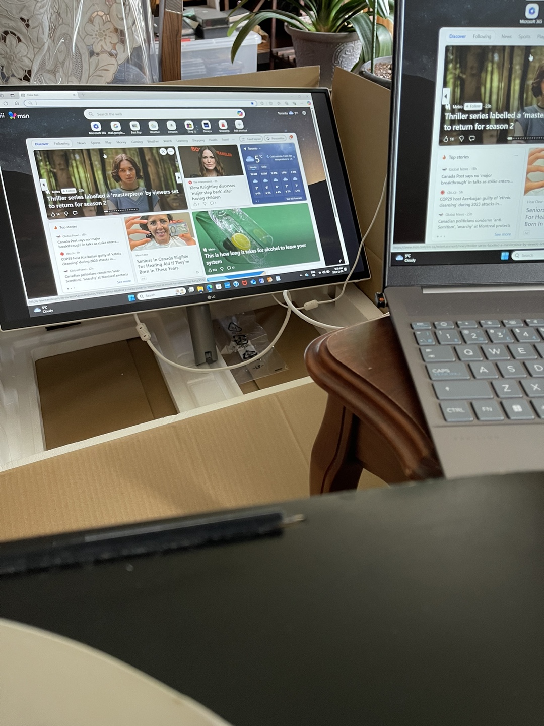 LG Monitor 32 inch - photo 4
