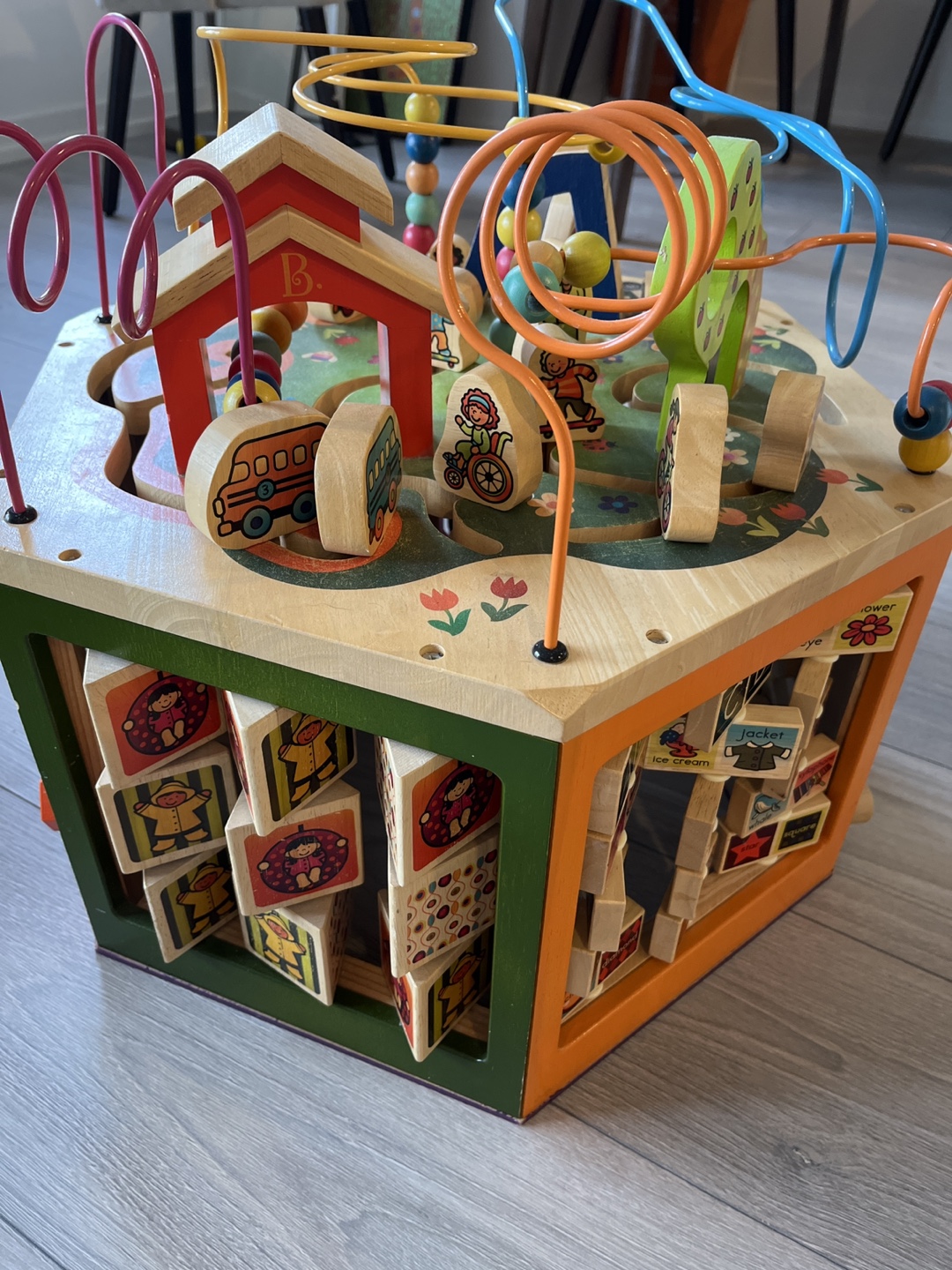 Wooden Activity Cube #Freecycle - photo 2