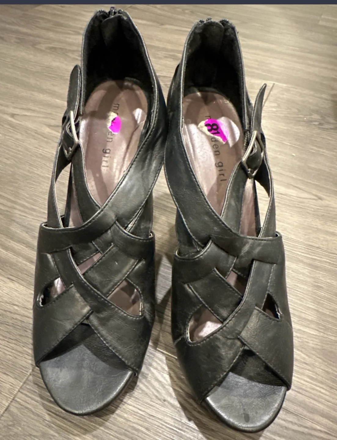 Black Strappy Platform Heels image indicator(2)