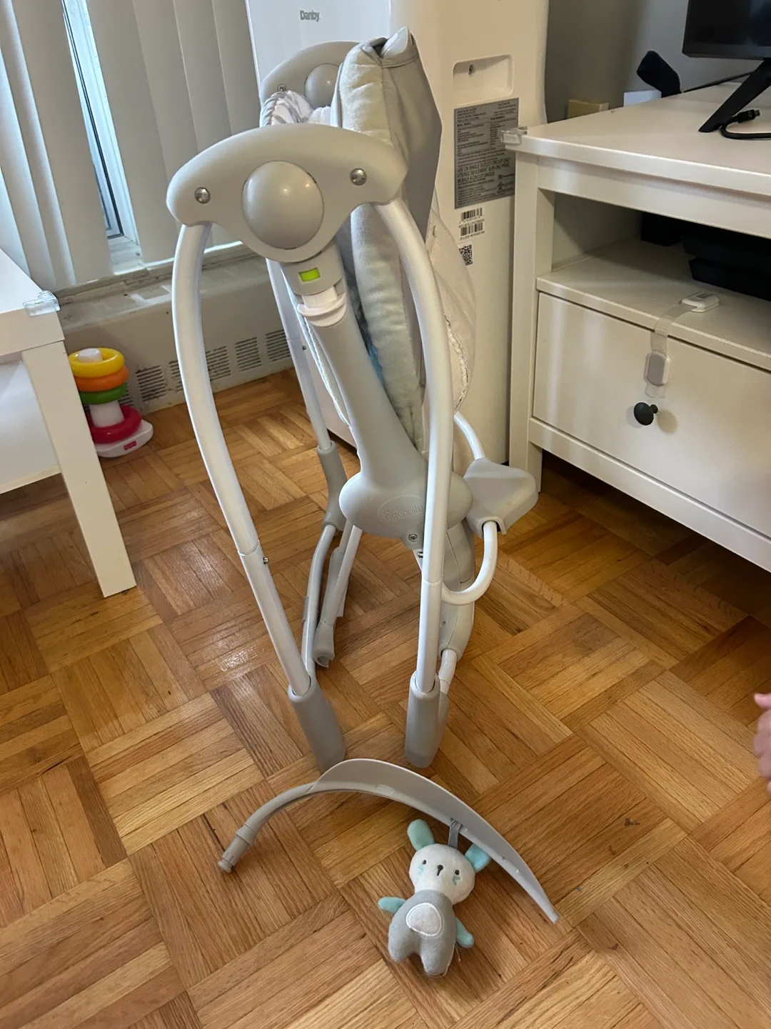 Ingenuity baby swing #freecycle image indicator(4)