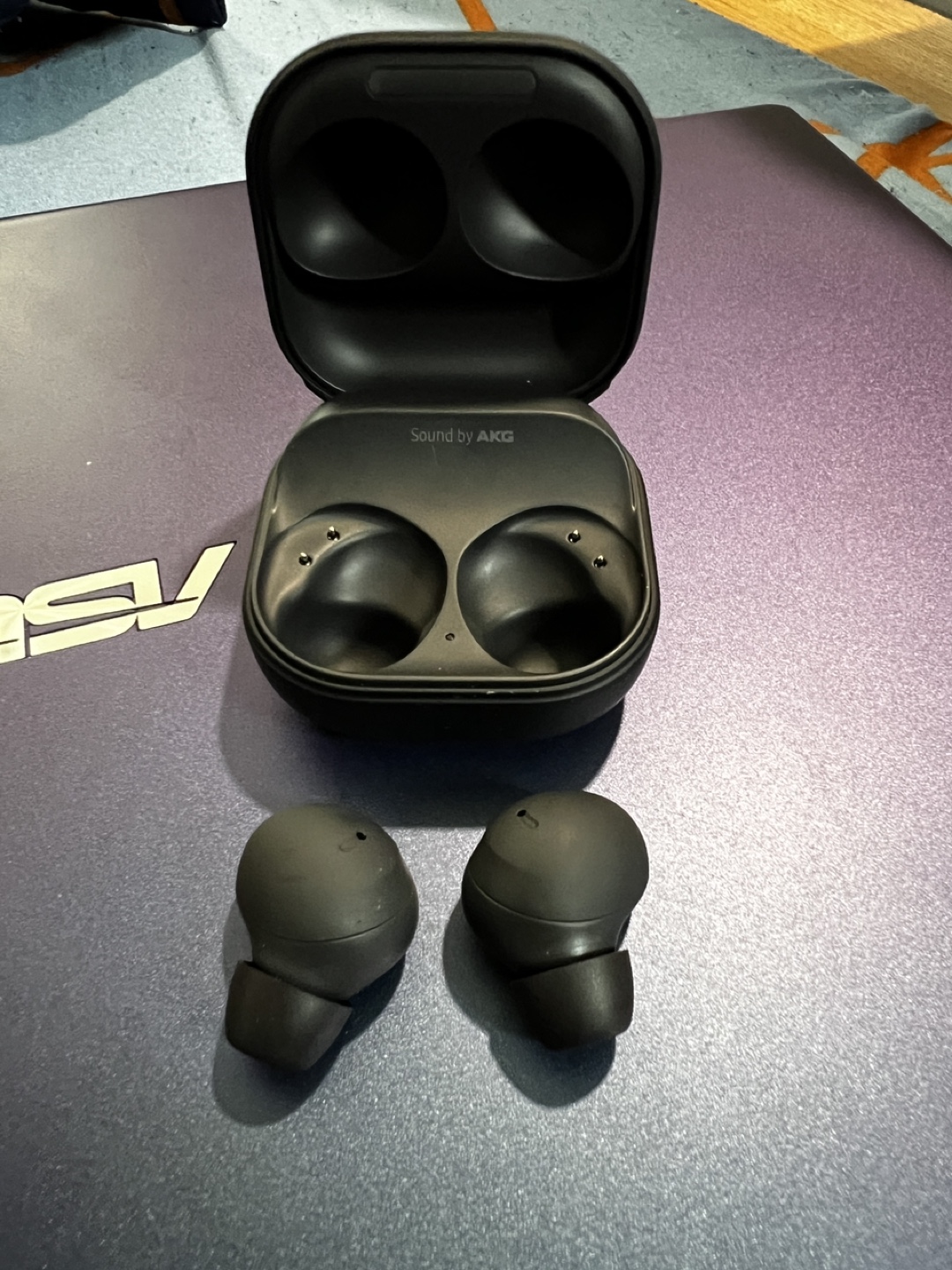 Samsung Galaxy Buds 2 Pro Wireless Earbuds - photo 2
