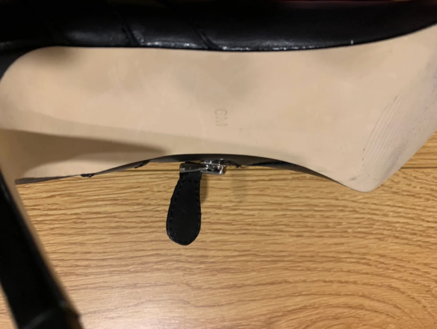 NEW Guess Black Leather Ankle Boots in size 6. image indicator(5)