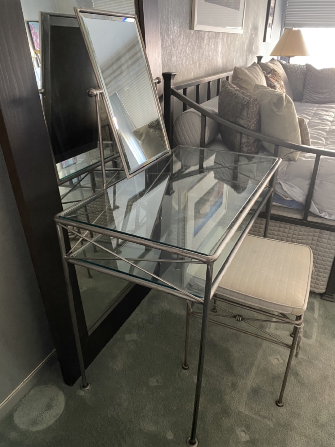 Metal Vanity Set with Mirror - photo 4