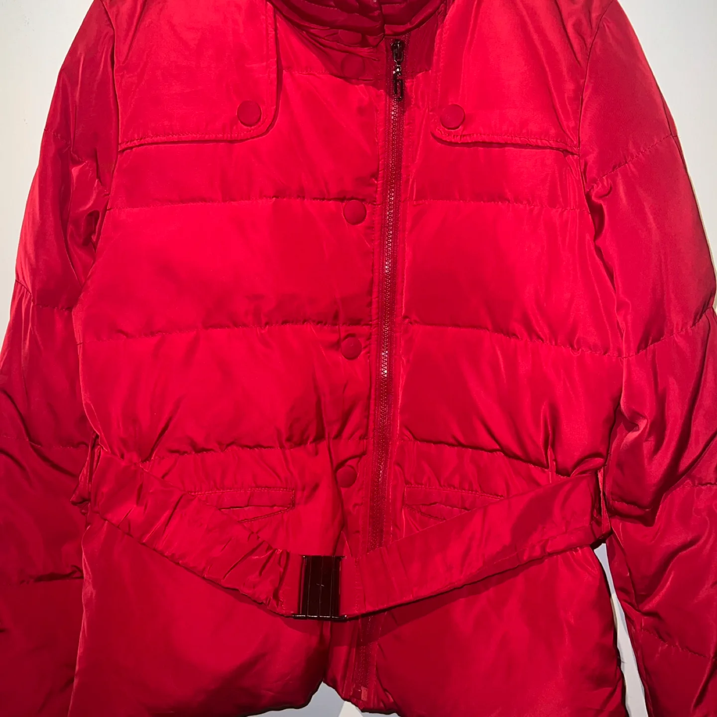 Flo & Jo Red Puffer Jacket image indicator(3)