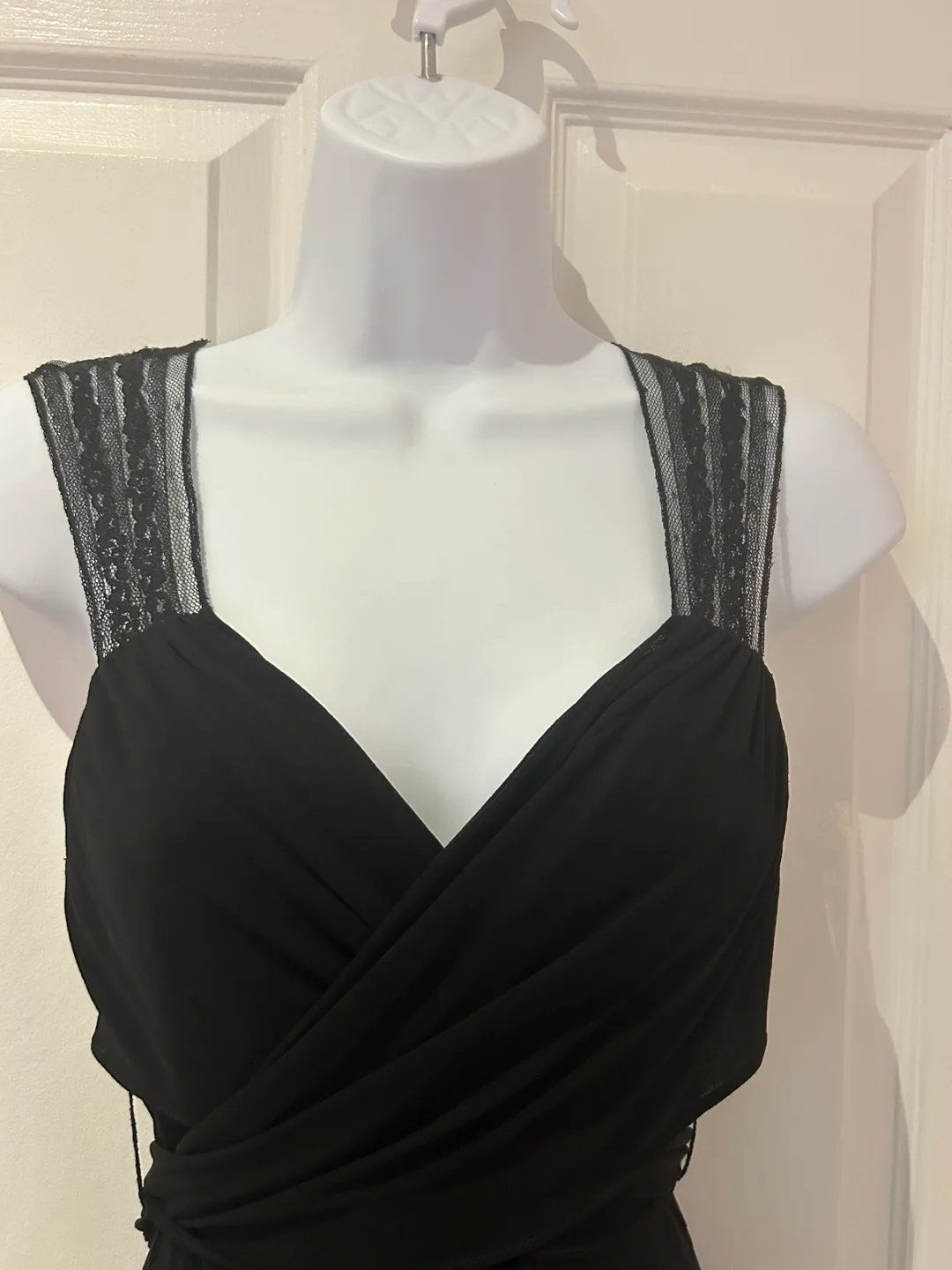 NWT BCBG Max Mara little black dress XS image indicator(2)