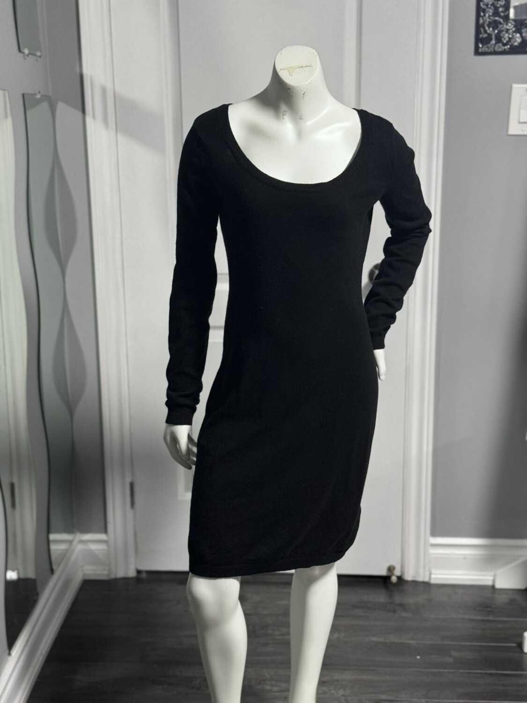 H&M BasicBasque Black Long Sleeve Dress