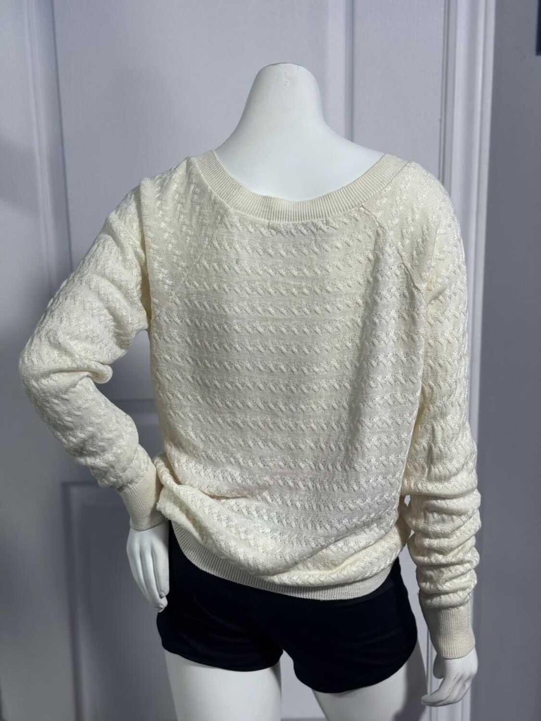 Knitted Sweatshirt (Medium) - photo 2