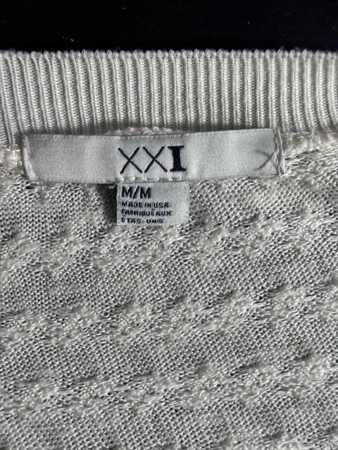 Knitted Sweatshirt (Medium) - photo 3