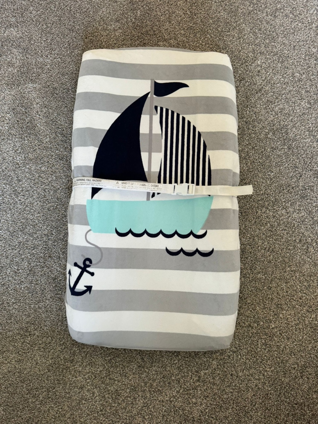 Baby Changing Pad with 2 Covers - photo 2