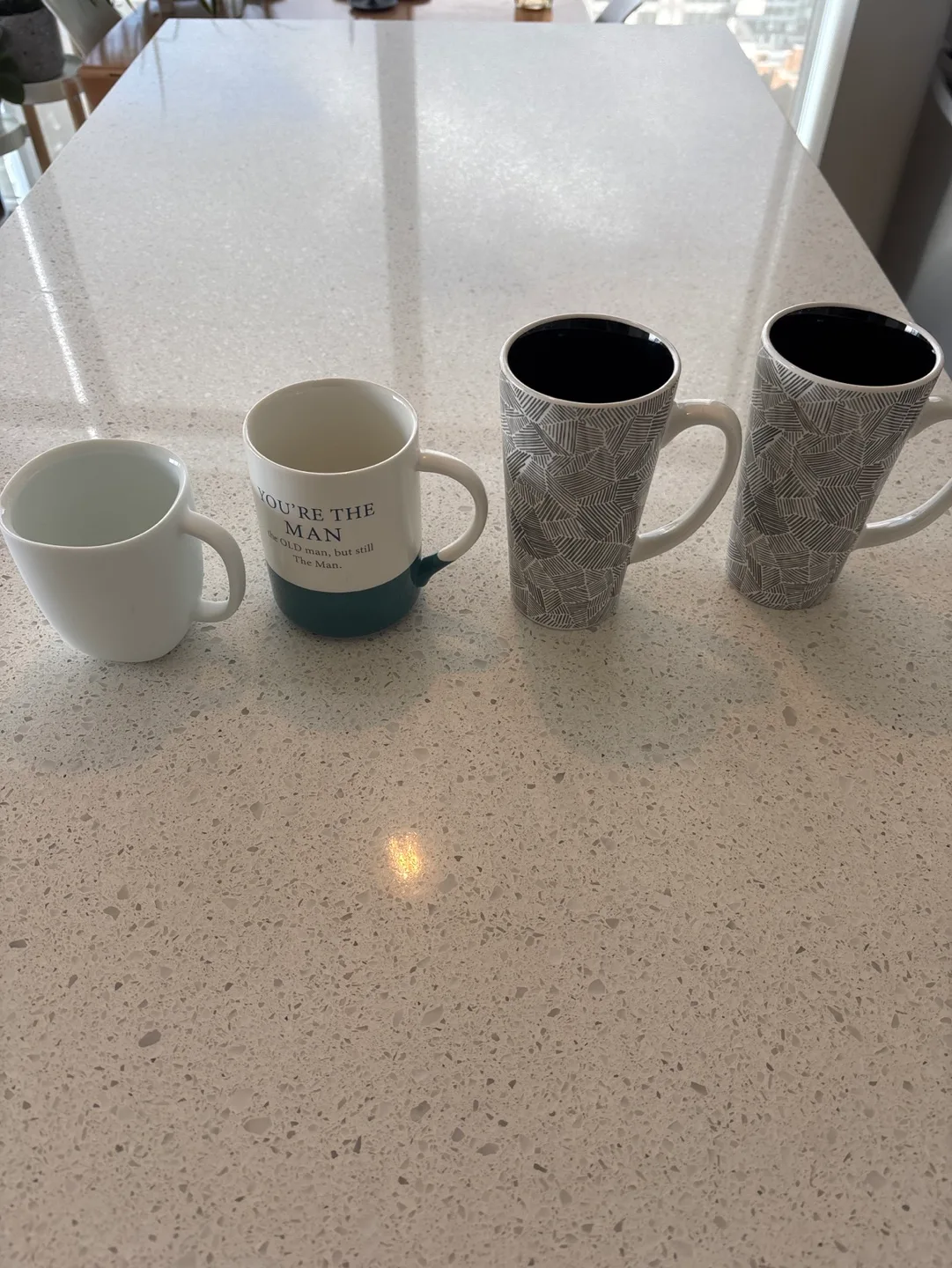 Set of 4 Mugs thumbnail
