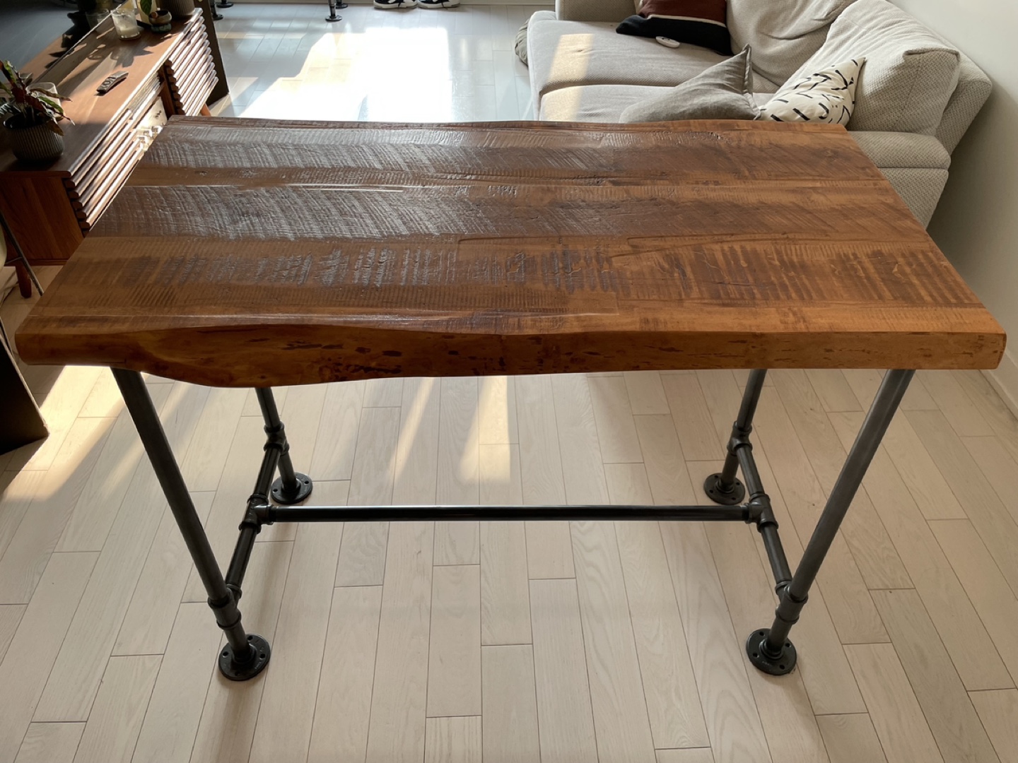 Live Edge Wood High-Table with Black Pipe Legs - photo 2