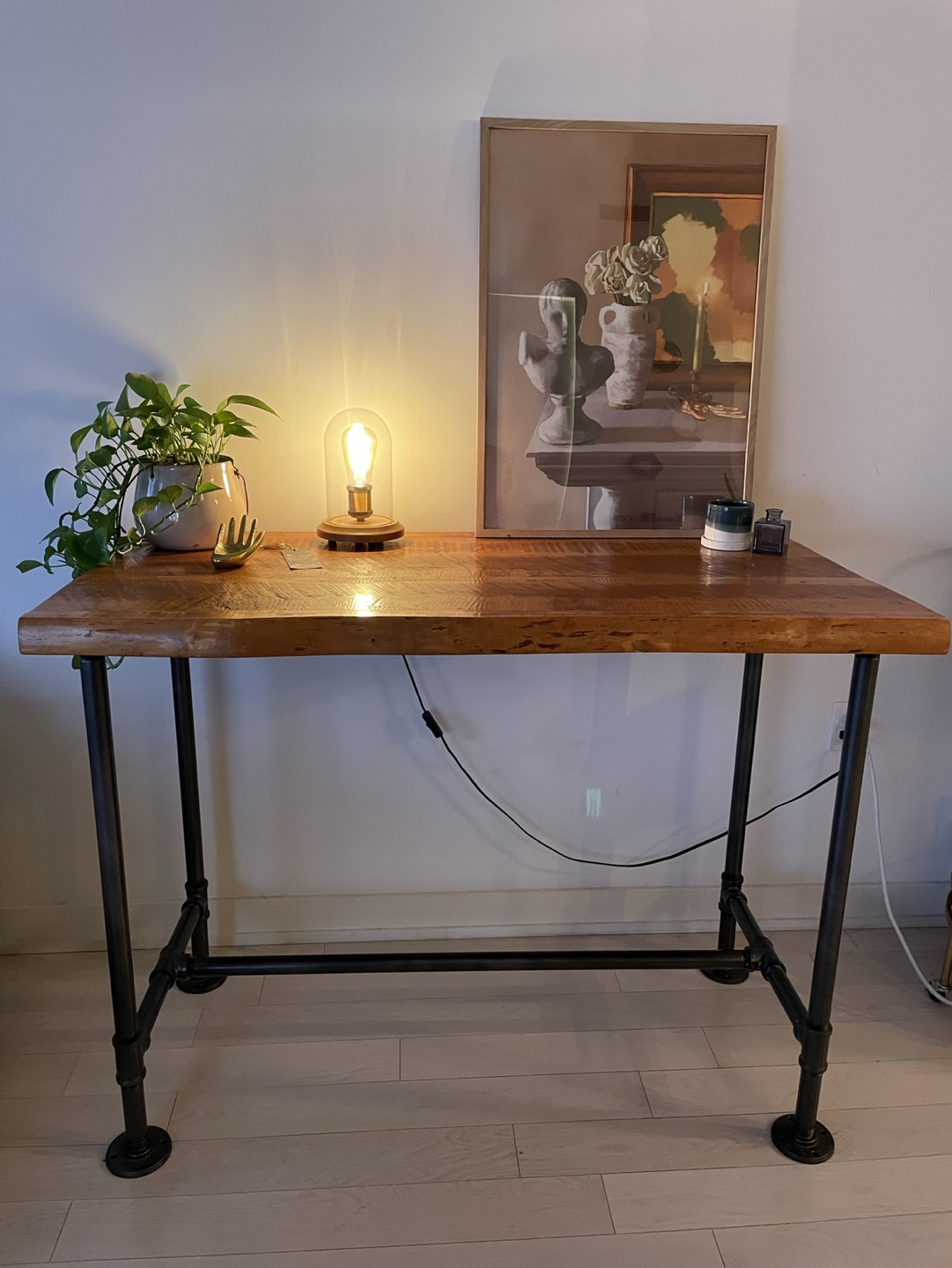 Live Edge Wood High-Table with Black Pipe Legs
