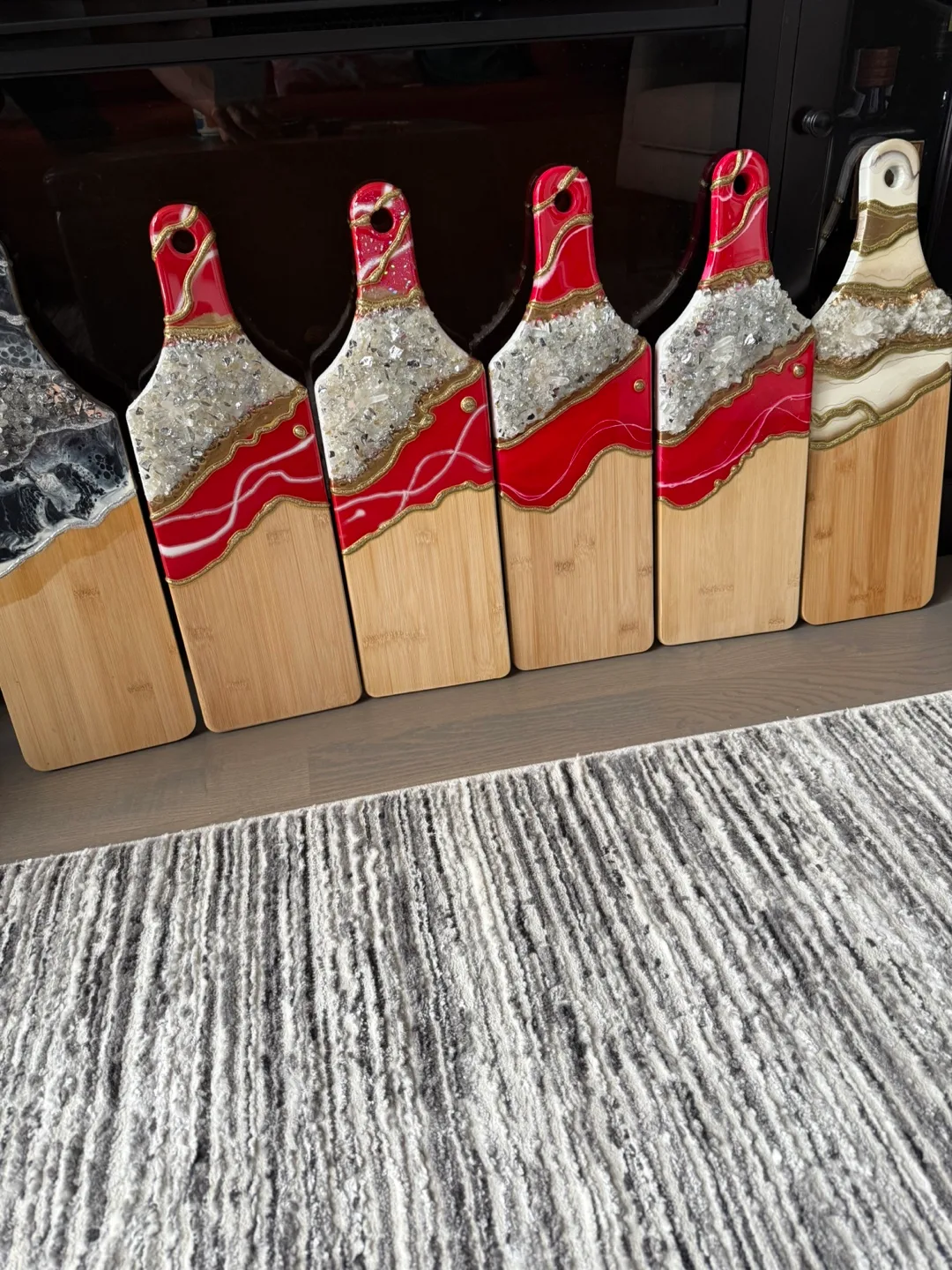 Red and Gold Epoxy Resin charcuterie boards image indicator(5)