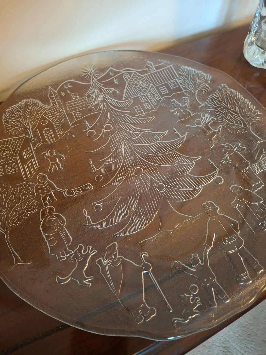 Vintage Christmas platter image indicator(2)