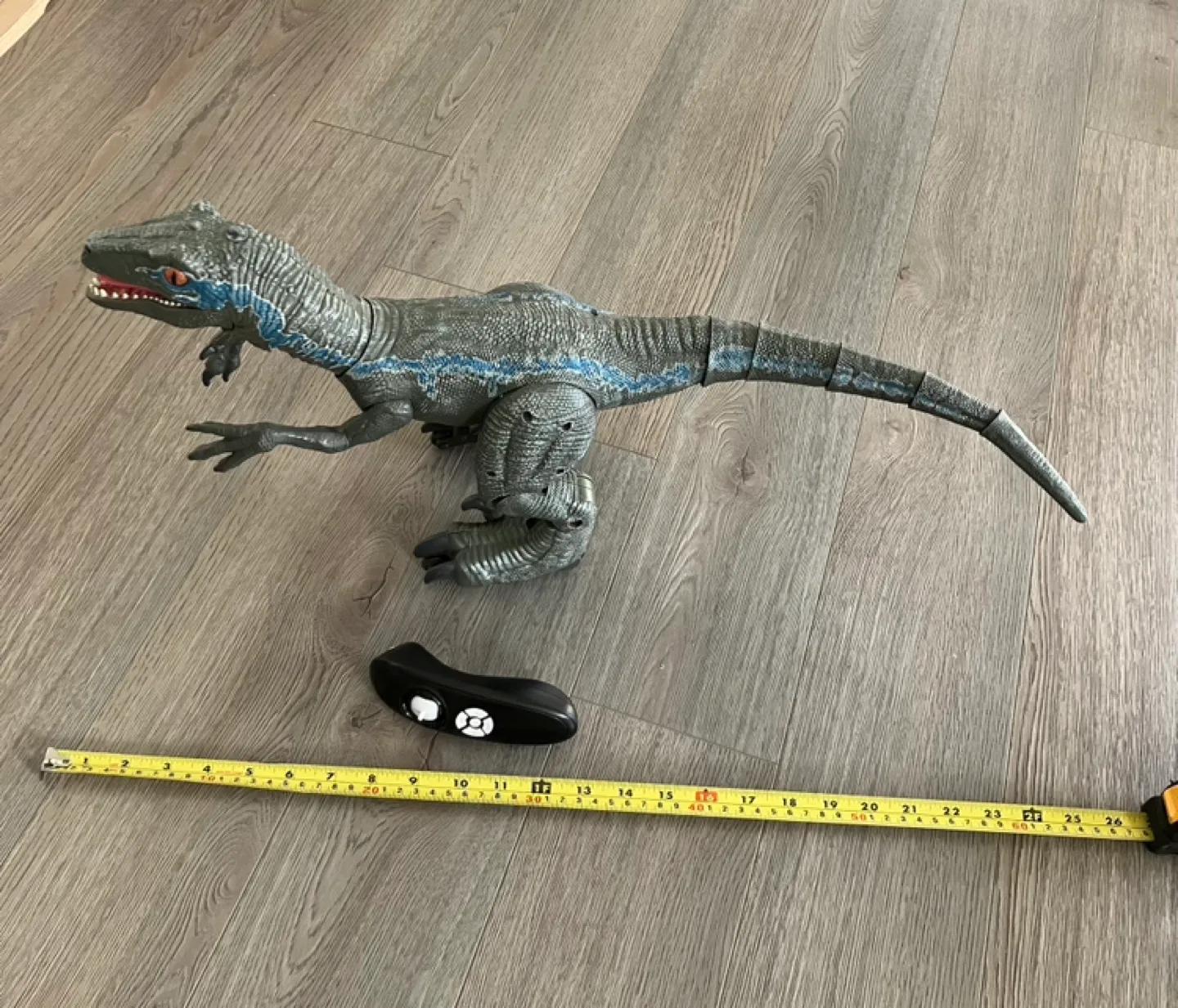 Jurassic World  Blue Raptor Dinosaur image indicator(2)