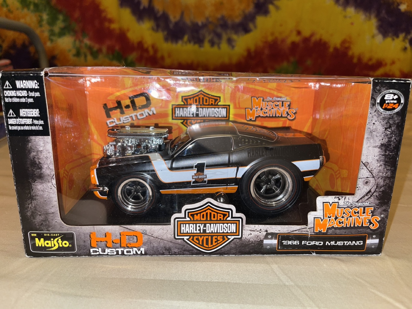 1966 Ford Mustang Muscle Machines Die-Cast
